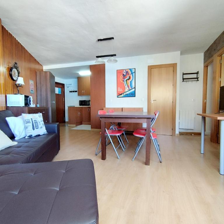 Apartamento Acebo Premium con parking y WiFi by SURYNIEVE - Apartment mit 2 Schlafzimmern - 5
