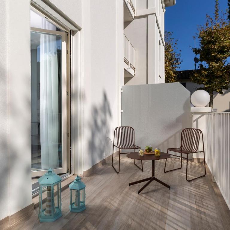 Elegance Riccione - Appartamento con Balcone - 2