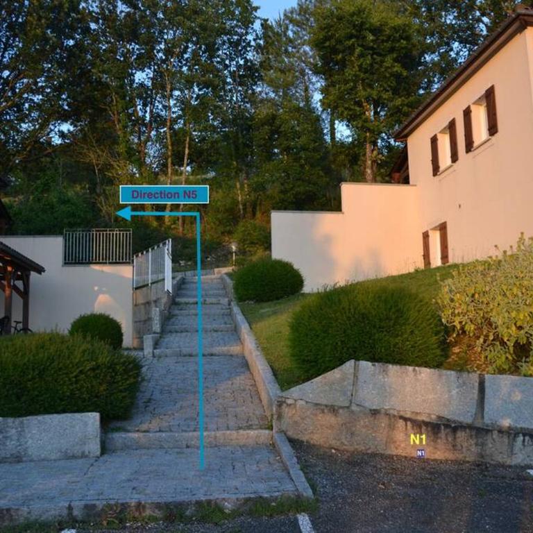 Le N5 des Hauts de Sarlat Apt Duplex Clim, Piscine, Parking - Apartamento de 2 dormitorios - 11