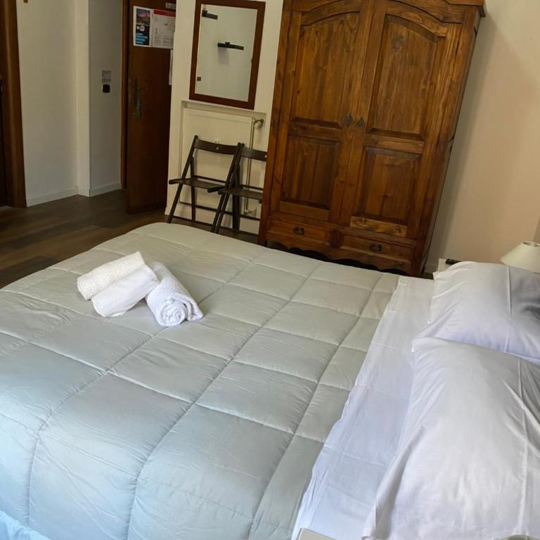 affittacamere san pietro resort - Camera Tripla con Bagno Privato - 3