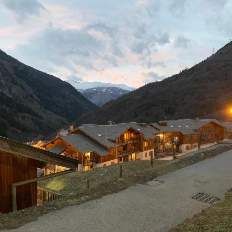 Studio avec coin montagne 4 personnes Orelle 3 Vallées - Spa & Piscine - Apt 006 - Appartement 1 Chambre - 16