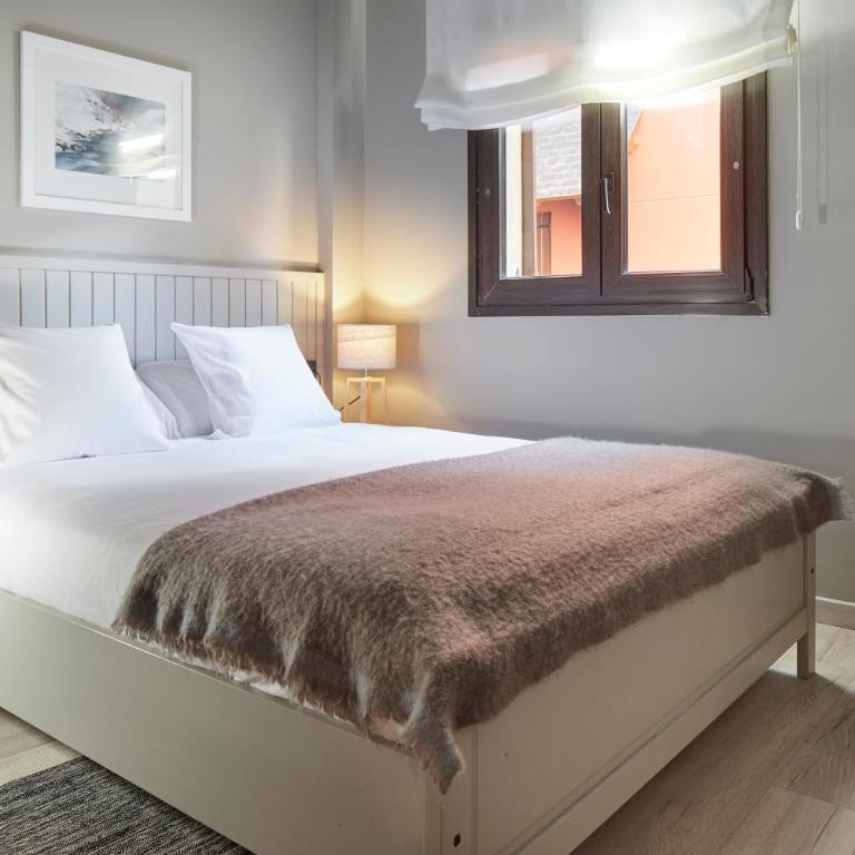 Tanau by FeelFree Rentals - Two-Bedroom Apartment - 10