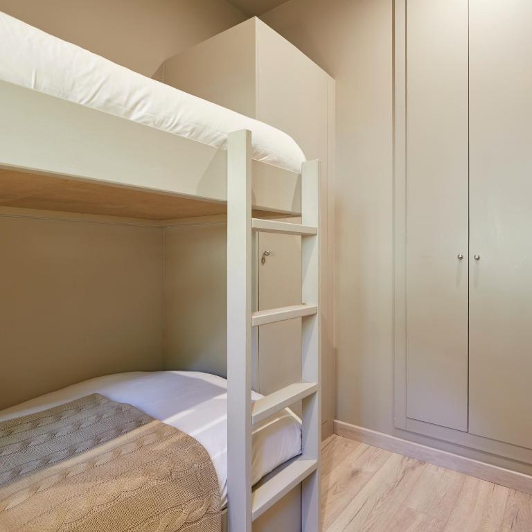 Tanau by FeelFree Rentals - Two-Bedroom Apartment - 16
