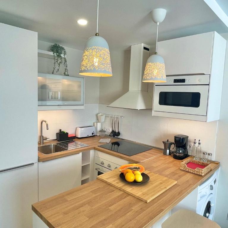 Timeless clock Apartment - Three-Bedroom Apartment - 29