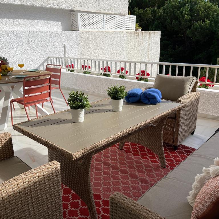 SUNLIGHT BEACH Apartment 2 bedrooms - Two-Bedroom Apartment - 10