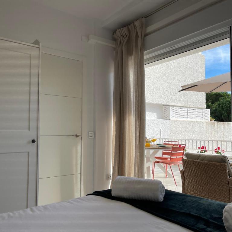 SUNLIGHT BEACH Apartment 2 bedrooms - Two-Bedroom Apartment - 14