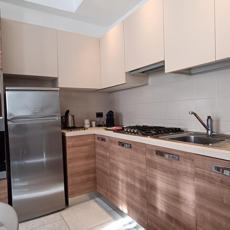 House in a beautiful residence with garden, swimming pool and parking spot - Larihome A07 - Casa Vacanze - 12