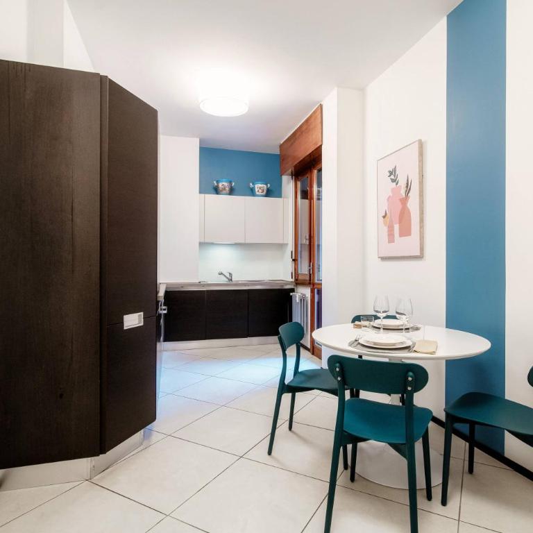Blue Mood - by MyHomeInComo - Appartamento con 2 Camere da Letto - 13