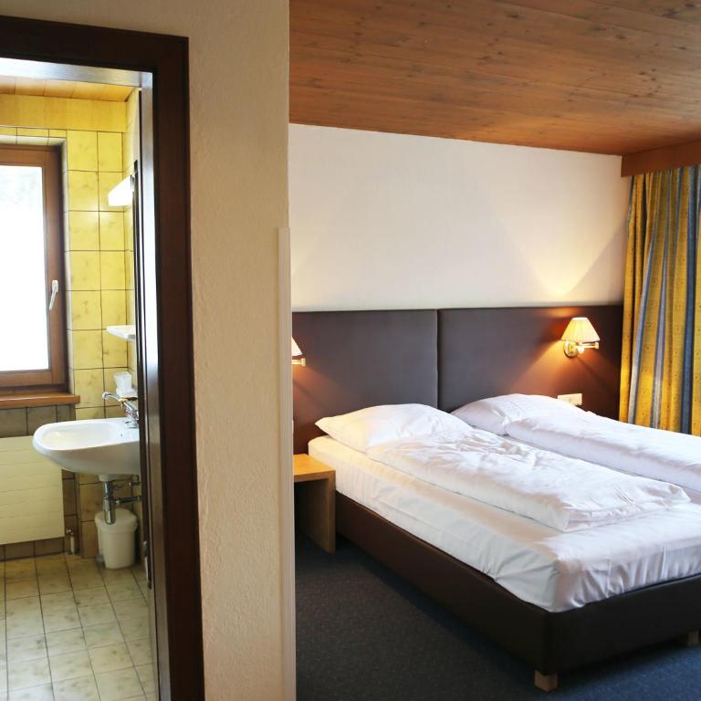 Gasthof Pension Madseiterhof - Economy Doppelzimmer - 1
