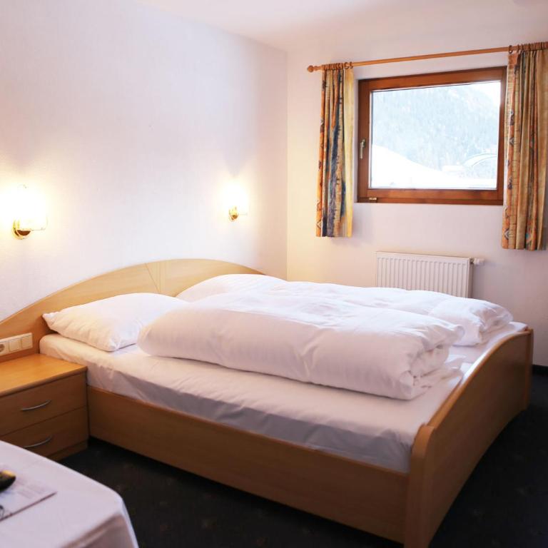 Gasthof Pension Madseiterhof - Economy Doppelzimmer - 4