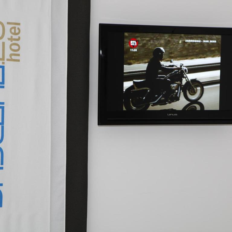 Alpstay - Smart Hotel Saslong - Camera Matrimoniale - 1