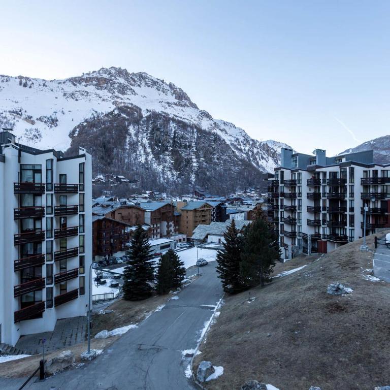 Élégant 3 pièces rénové avec balcon, cœur de Val-d'Isère, proche commodités - FR-1-694-1 - Appartement - 3