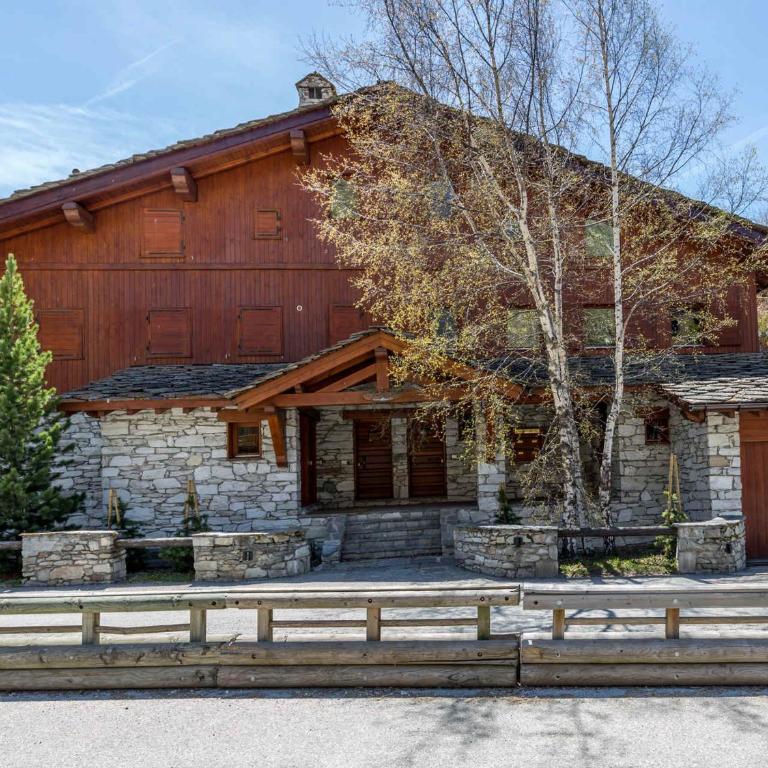 Appartement de standing avec terrasse plein sud, centre Val d'Isère, proche pistes, 8 personnes - FR-1-694-96 - Apartment - 12