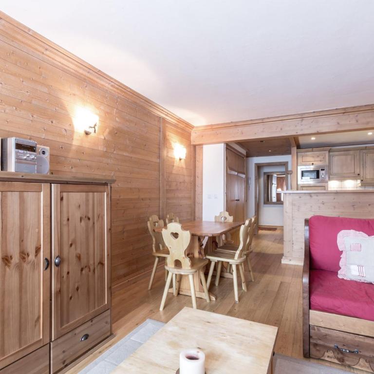 Appartement 3 pièces avec WIFI et parking couvert à Val-d'Isère - FR-1-694-100 - Apartamento - 2