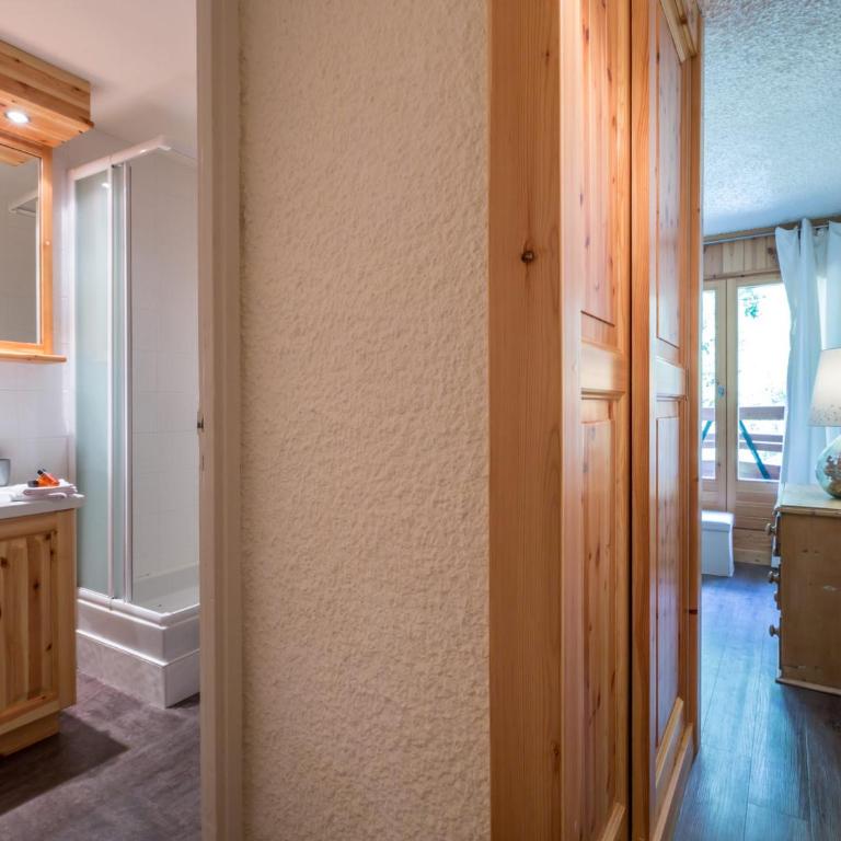 Charmant appartement aux pieds des pistes - 3 pièces pour 6 personnes - FR-1-694-111 - Appartement - 12