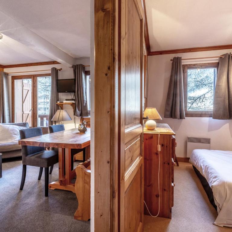 Appartement confortable avec garage et wifi dans secteur calme à Val-d'Isère - FR-1-694-154 - Appartement - 4