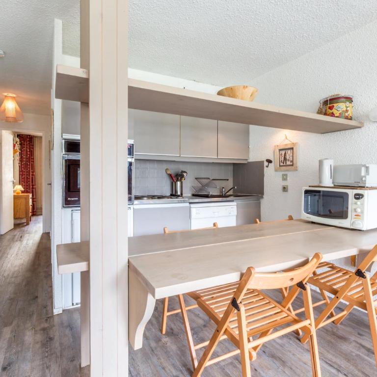Confortable appartement skis aux pieds à La Daille avec animaux acceptés - FR-1-694-210 - Appartement - 5