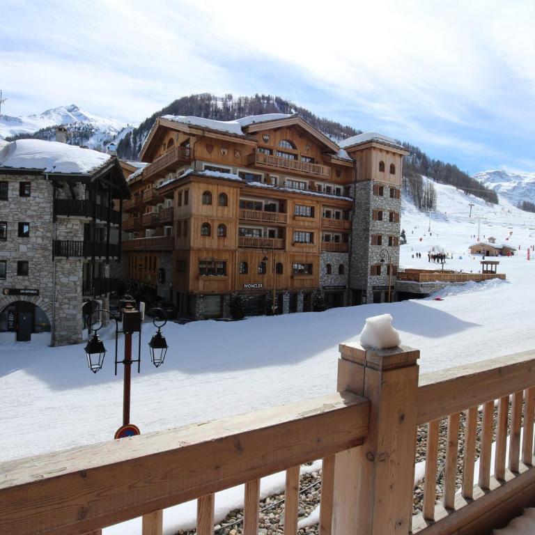 Appartement élégant 3 pièces cabine avec wifi, skis aux pieds, en résidence de standing à Val-d'Isère - FR-1-694-218 - Appartement - 4