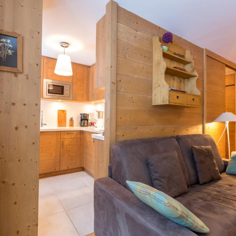Appartement rénové avec wifi, garage et balcon sud à Val-d'Isère - FR-1-694-232 - Appartement - 3