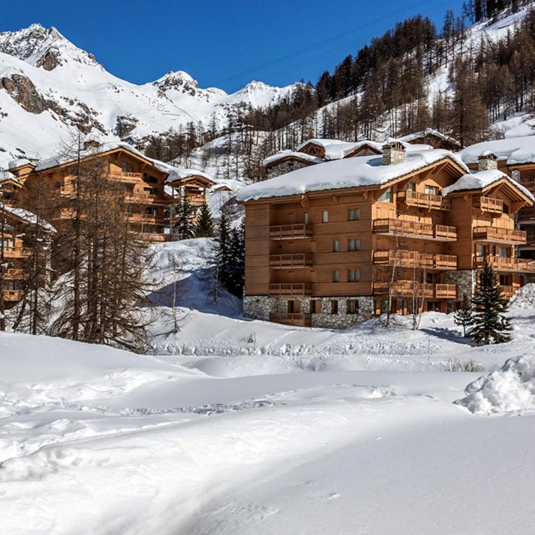 Appartement de standing avec cheminée et parking en haut des pistes - FR-1-694-247 - Appartement - 4