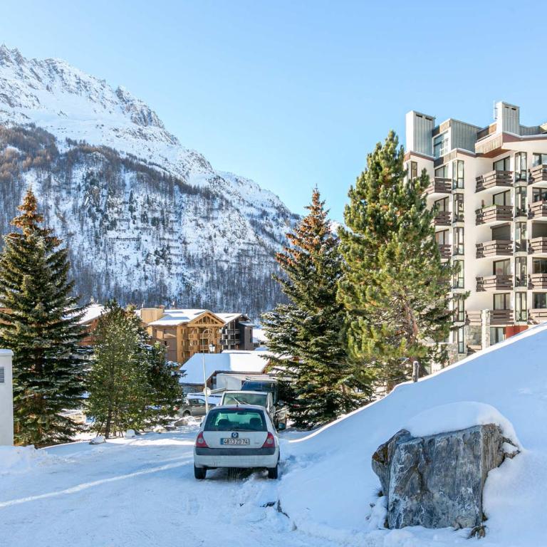 Charmant 3 pièces avec balcon, Wifi, acceptant animaux, au centre de Val-d'Isère - FR-1-694-252 - Appartement - 3
