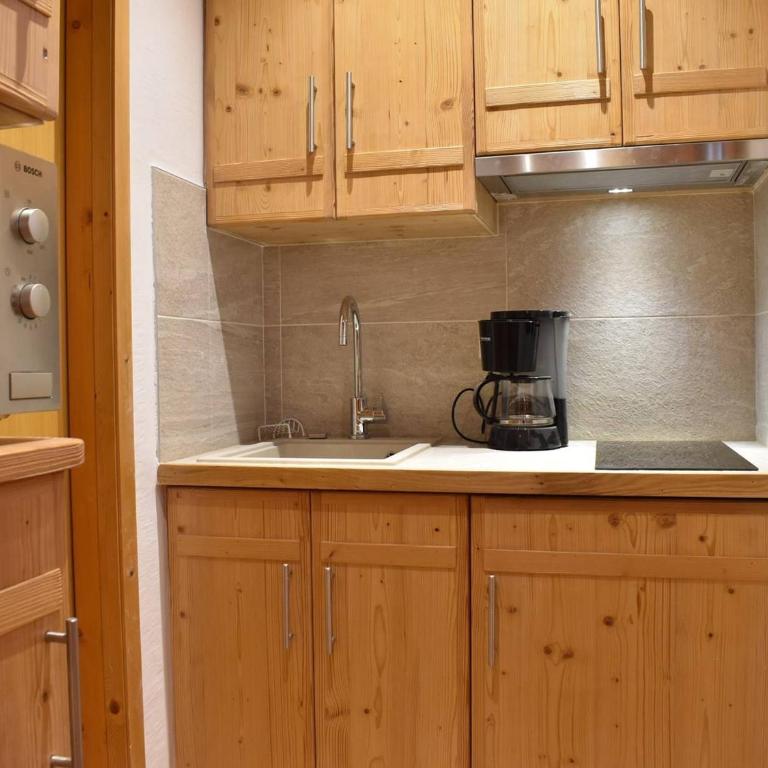 Studio de Montagne pour 2 pers, Pistes et Commerces à 100m, Méribel - FR-1-180-5 - Apartamento (2 adultos) - 3