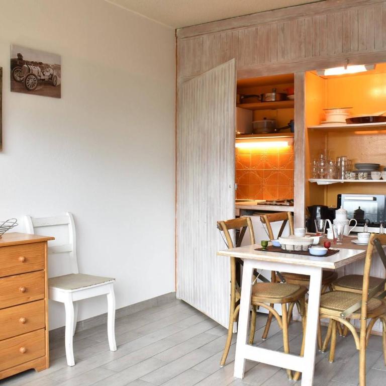 Studio cosy au pied des pistes à Méribel – Balcon, TV, animaux acceptés, ski à 100 m ! - Appartamento con 1 Camera da Letto - 9