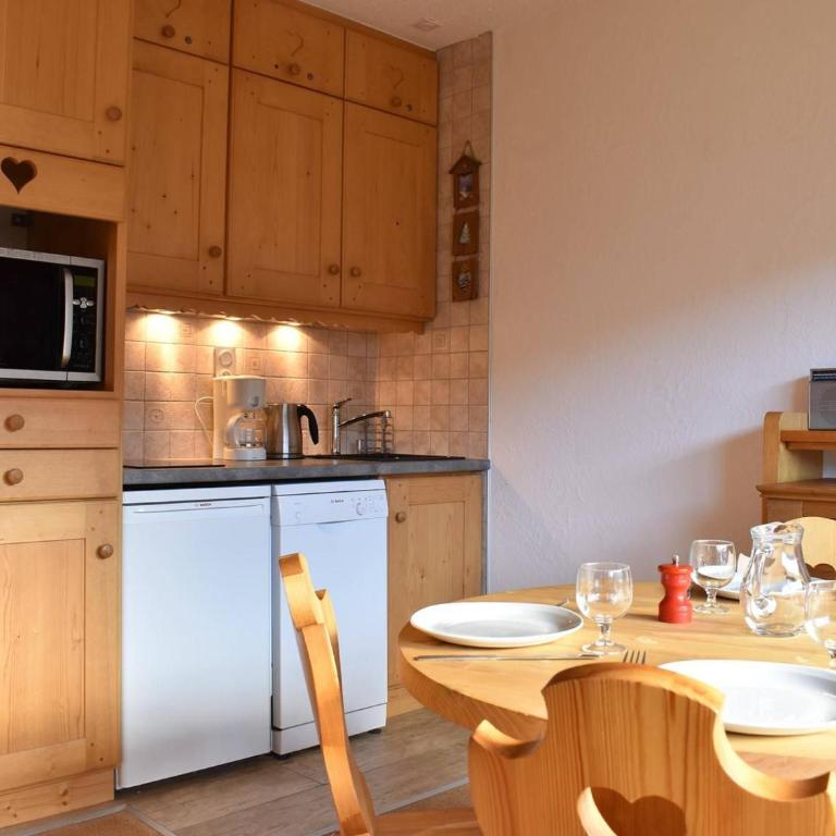Studio cosy avec balcon, proche télésiège, Méribel 4 pers. - FR-1-180-31 - Appartement 1 Chambre - 9