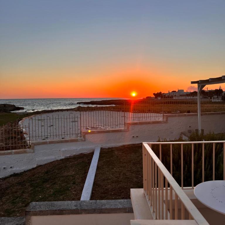 Masseria Ostuni Mare Agri Resort - Camera Matrimoniale Deluxe con Balcone e Vista Mare - 2