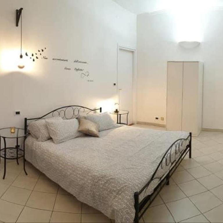 AT Home 128 : little garden in the city - Appartamento con 3 Camere da Letto - 29