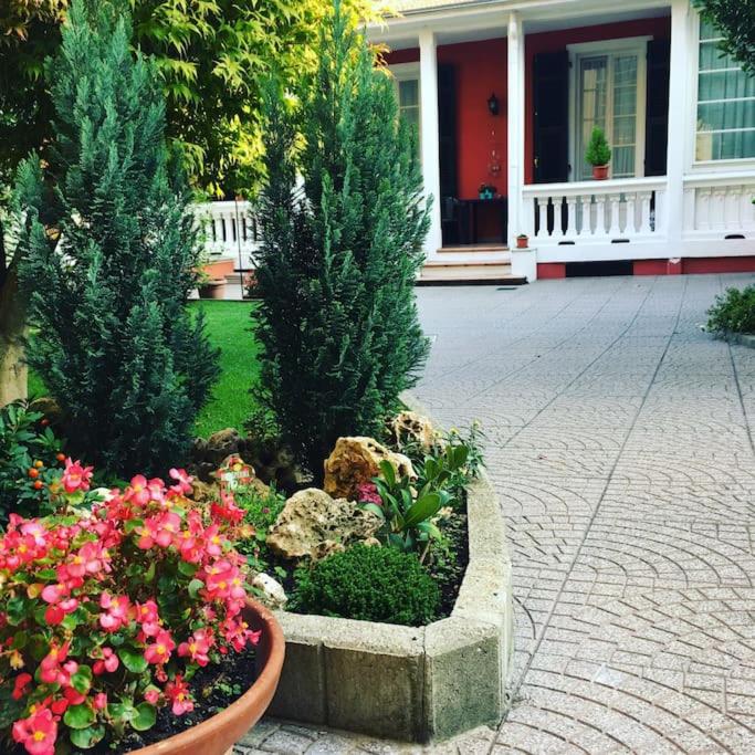 AT Home 128 : little garden in the city - Appartamento con 3 Camere da Letto - 50