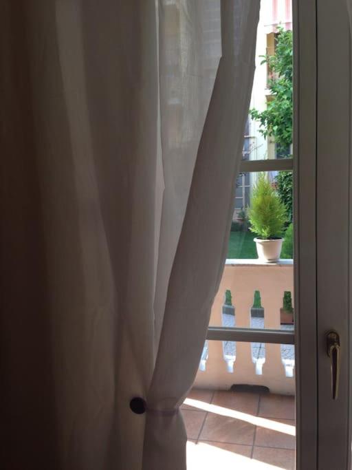 AT Home 128 : little garden in the city - Appartamento con 3 Camere da Letto - 60