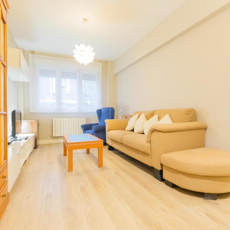 Etxeberria Park Free Parking by Next Stop Bilbao - Three-Bedroom Apartment - 17
