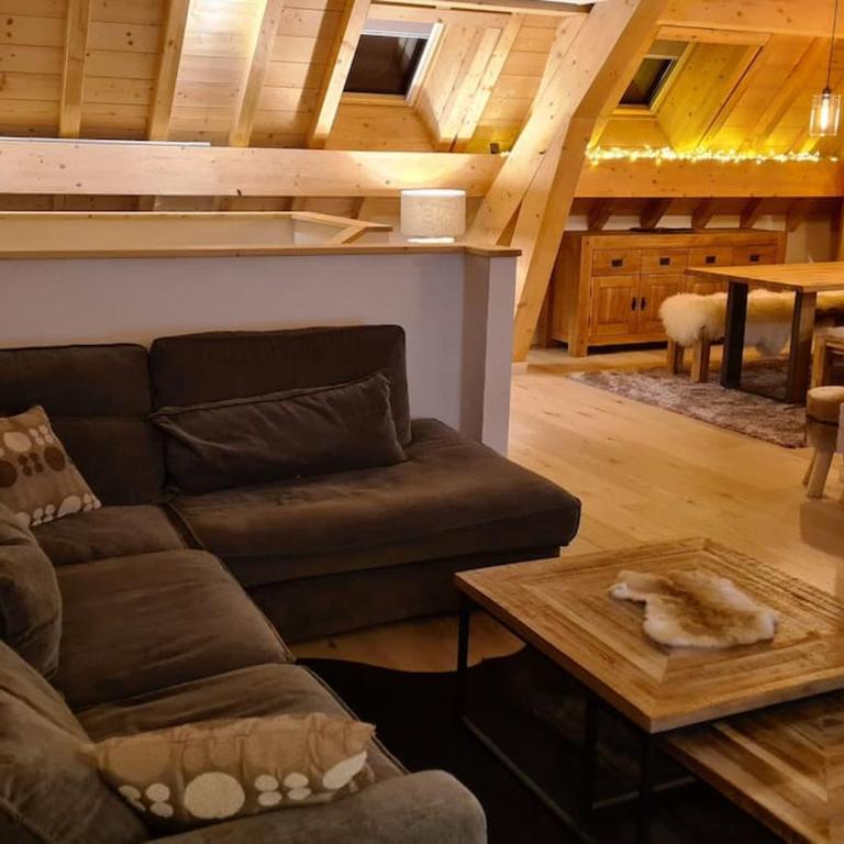 Les Suites du Monetier, alliant le charme et l'authenticité d'un chalet de prestige au cœur du village - Appartement - 9