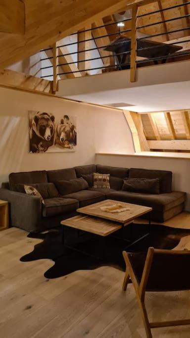 Les Suites du Monetier, alliant le charme et l'authenticité d'un chalet de prestige au cœur du village - Appartement - 24