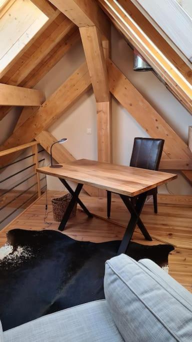 Les Suites du Monetier, alliant le charme et l'authenticité d'un chalet de prestige au cœur du village - Appartement - 27