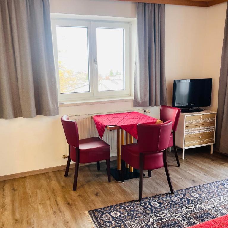 Hotel Sonnenhof - bed & breakfast & appartements - Studio mit Bergblick - 5