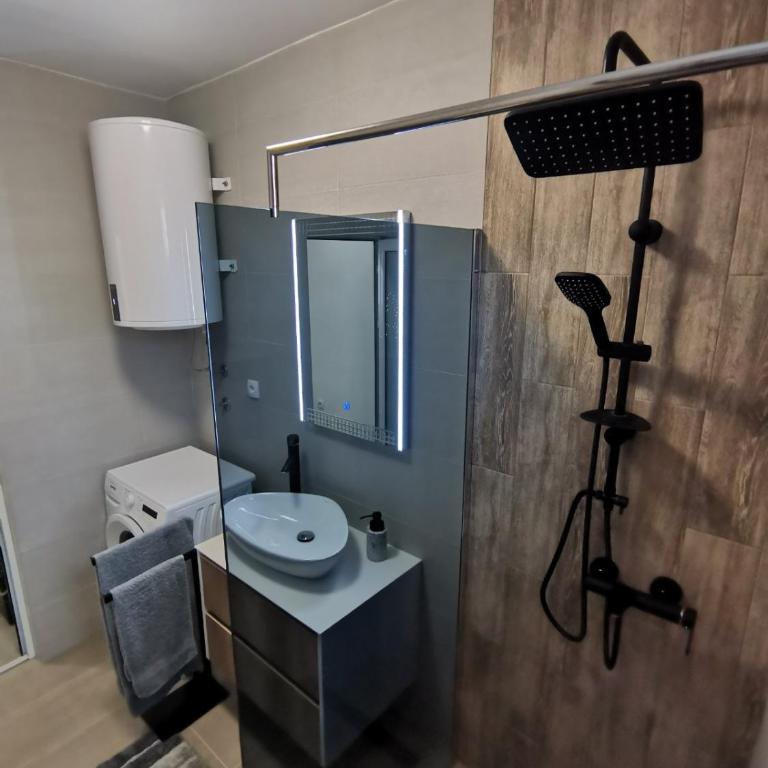 Apartments Isidora - Apartman sa 1 Spavaćom Sobom - 21