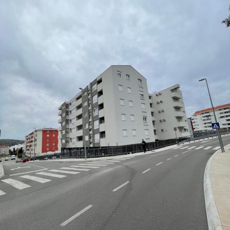 Hills Apartments - One-Bedroom Apartment - 29