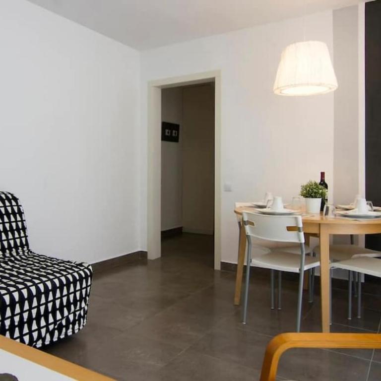 Cute tiny flat near the beach and city center - Apartamento de 1 dormitorio - 2