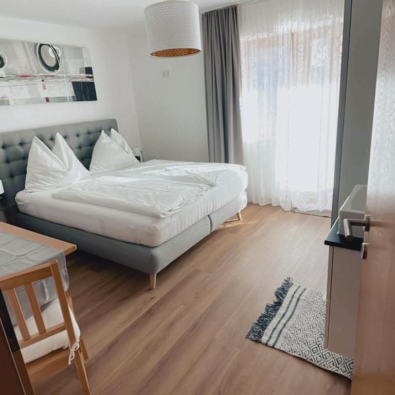 Haus Laubreuter - Apartment mit 2 Schlafzimmern - 10