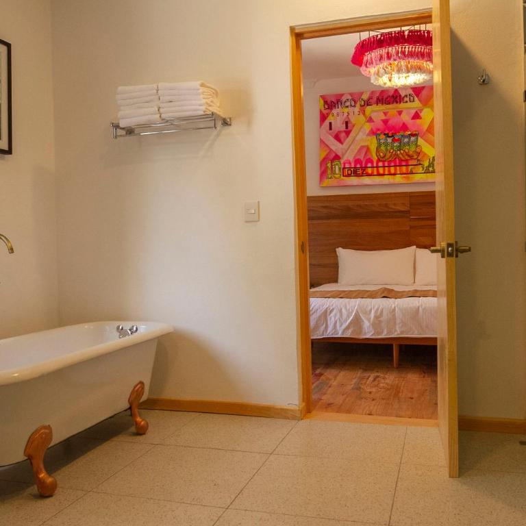 NaNa Vida CDMX - Habitación Deluxe con cama extragrande - 9