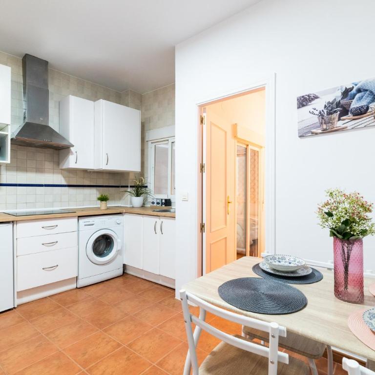 Brisas del Albaicín II, By DaiMar - One-Bedroom Apartment - 10