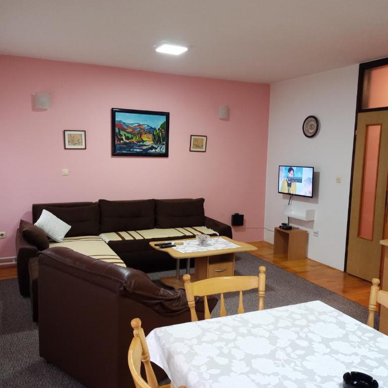 Apartman Balta - Two-Bedroom Apartment - 8
