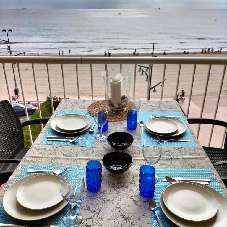 Apartamento 1ª linea de playa - Port Aventura - Two-Bedroom Apartment - 2