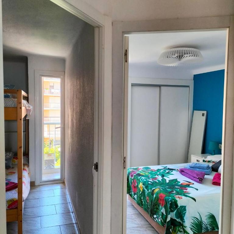 Apartamento 1ª linea de playa - Port Aventura - Two-Bedroom Apartment - 12
