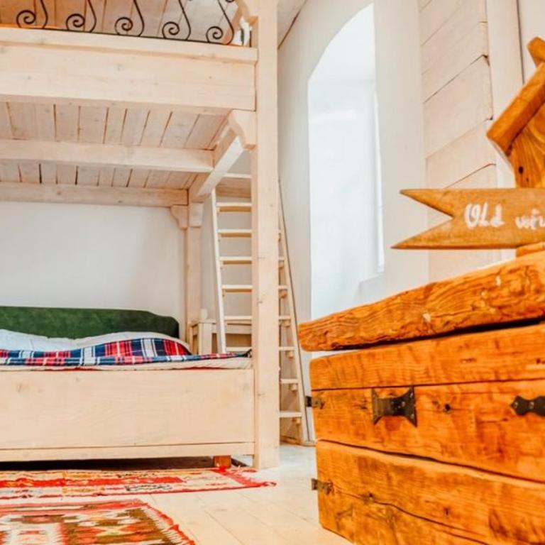 Old Wine House - Montenegro - Family Room - 3