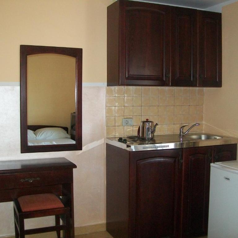 Vila Maslina Guesthouse - Studio Apartment with Sea View - 4