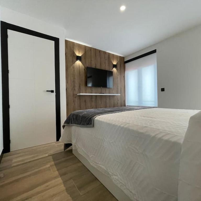 Mk77 Leon Serranos - Apartamento de 3 dormitorios - 14