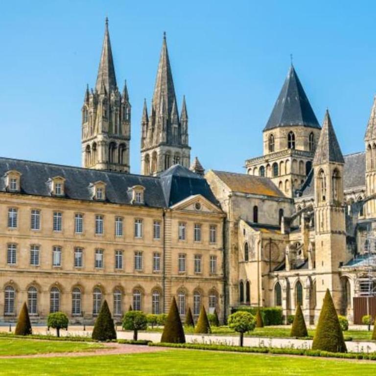 Appart 90m2 lumineux, centre, vue église penchée - Appartamento con 2 Camere da Letto - 14